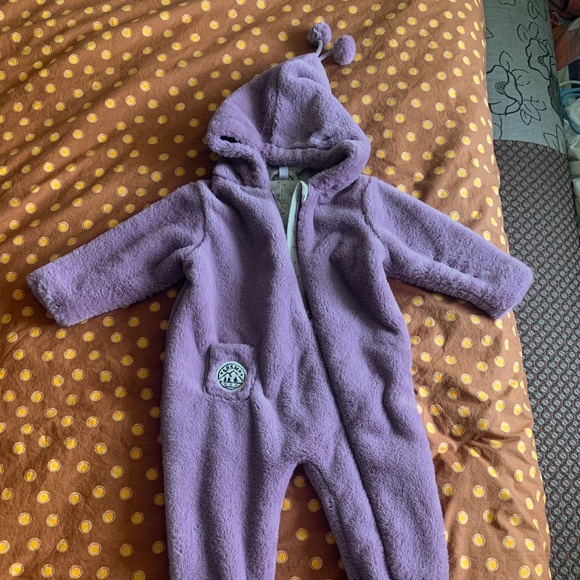 One piece cozy bodysuit - Picture 1 of 2